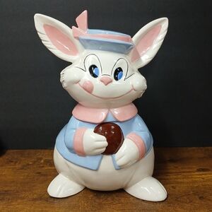 Vintage Ceramic Bunny Rabbit Holding Cookie - Cookie Jar